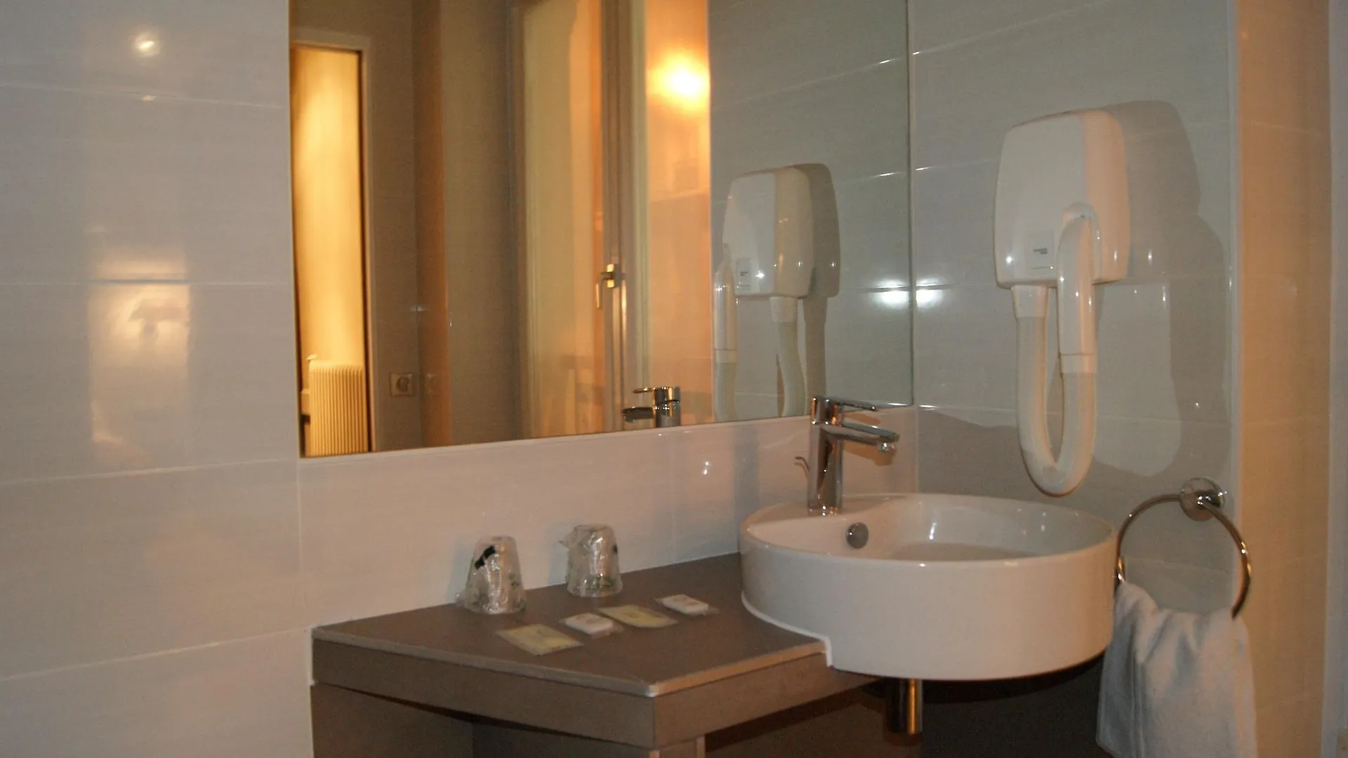 D'amiens 3* Paris